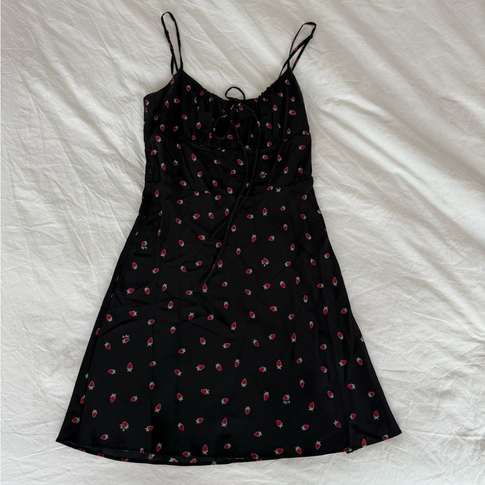 Realisation par Inez dress - black strawberry print